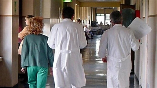 Minacce e insulti a due dottoresse della guardia medica di Firenze. La denuncia dell’Ordine