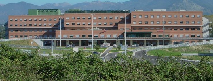 Minaccia una dipendente dell’ospedale: trovato con un taglierino e foglio di via