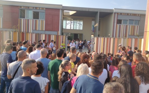 Nel Piano per il diritto allo studio sbarcano piscina, tennis, teatro e podcast