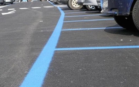 Nuova gestione della sosta ad Alessandria: nuovi parcometri, parcheggi riqualificati e servizi digitali