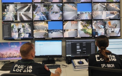 Oltre 8.800 chiamate in sei mesi: la Centrale della Polizia locale a Romano non si ferma mai