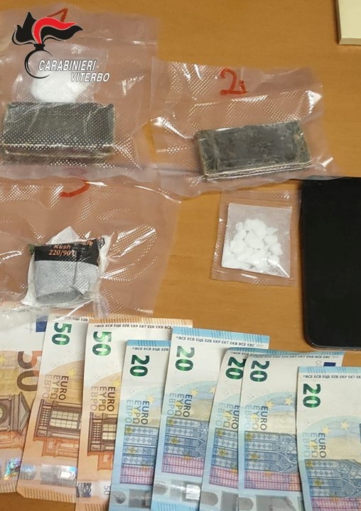 Operazione antidroga dei carabinieri nel Viterbese, 2 arresti e 3 denunce