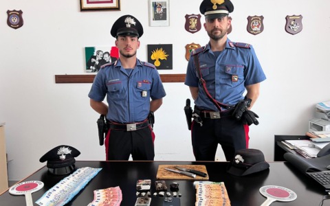 Operazione congiunta Carabinieri e Polizia locale in zona Parco delle Rimembranze