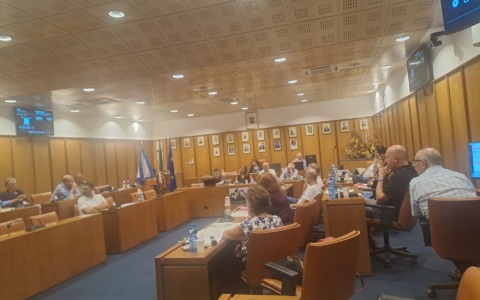 Pd sempre più spaccato: Spiandore e Nicosia votano due volte con la minoranza