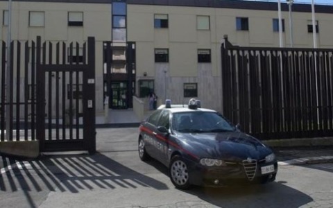 Perseguita per quattro anni la ex compagna, arrestato