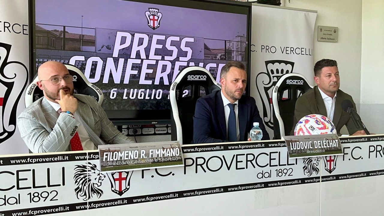 Pro Vercelli, si apre la stagione  2026-27. Deléchat: “Anno 1, con Bonera  vogliamo i playoff”