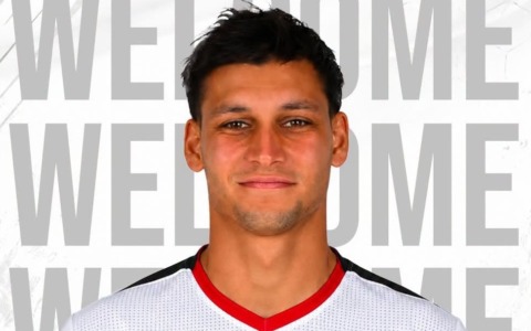 Pro Vercelli, ufficiale il colpaccio Mattia Iori per l’attacco