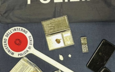 Pusher bresciano in manette: sequestrati un etto di eroina oltre a cocaina ed hashish