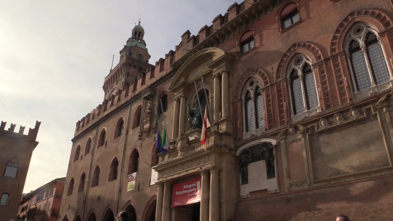 Raggiunta l’intesa tra sindacati confederali e Comune di Bologna su 31 milioni di avanzo di bilancio