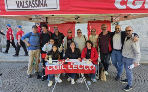 Sanità pubblica e appalti, la CGIL Lecco continua la raccolta firme: nuovo banchetto in Piazza Manzoni il 15 luglio