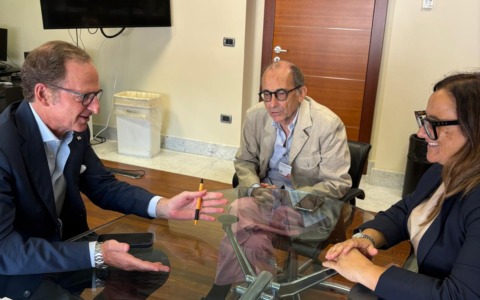 Sanità: vertice tra la sindaca Baldassarre e l’assessore Nicolò. «Saint Charles non chiude»