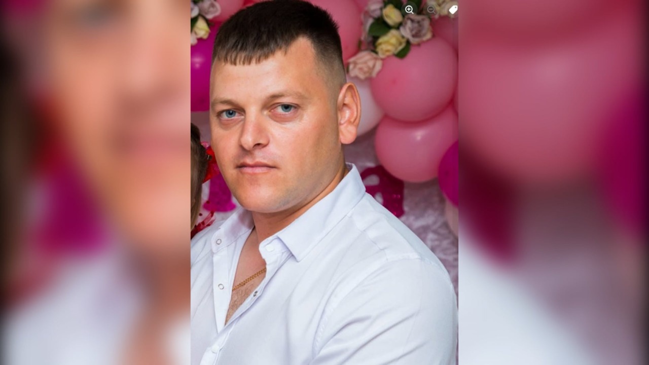 Si tuffa nel fiume Po per salvare la figlia e muore. L’uomo è un 36enne di Castello d’Argile