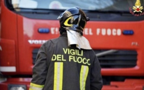 Si tuffa nel lago Gerolotto e non riemerge: nulla da fare per un 14enne