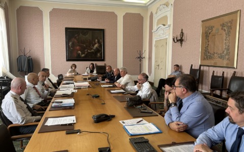 Sicurezza a Varese, vertice in Prefettura: rafforzati i controlli in centro