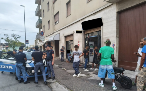 Sicurezza urbana, controlli ad alto impatto della Polizia a Gallarate tra centro e stazione