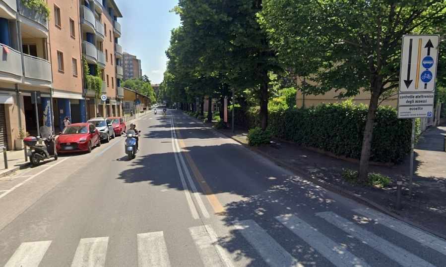 Sospesa (temporaneamente) la preferenziale di via Zaccherini Alvisi