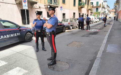 Sparatoria a Chivasso, la minoranza rompe il silenzio