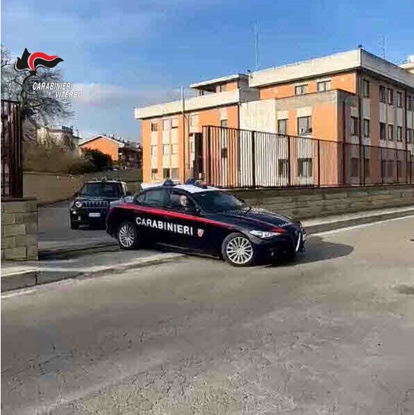 Sparatoria nei boschi dei Monti Cimini, gambizzato un uomo