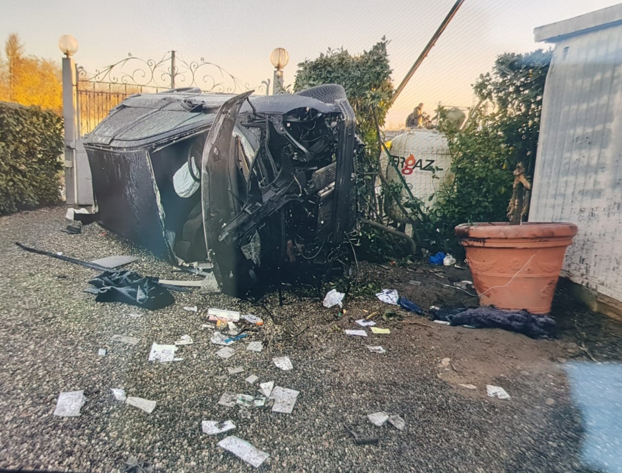 Strage di Cantalupo, atto intimidatorio: ordigno sul balcone del conducente dell’auto