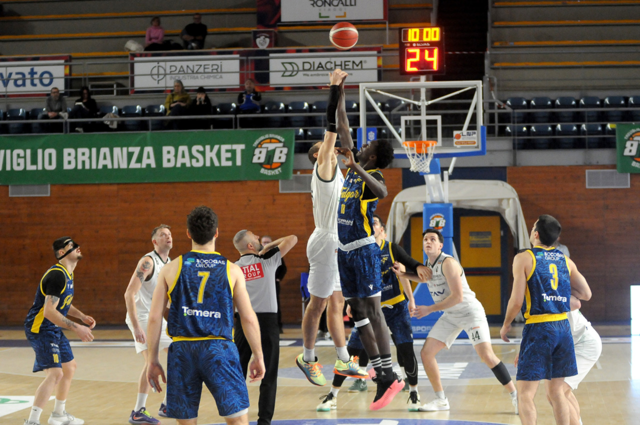 Tav Treviglio Brianza, l’esordio in campionato contro Reggio Calabria dell’ex coach Carrea