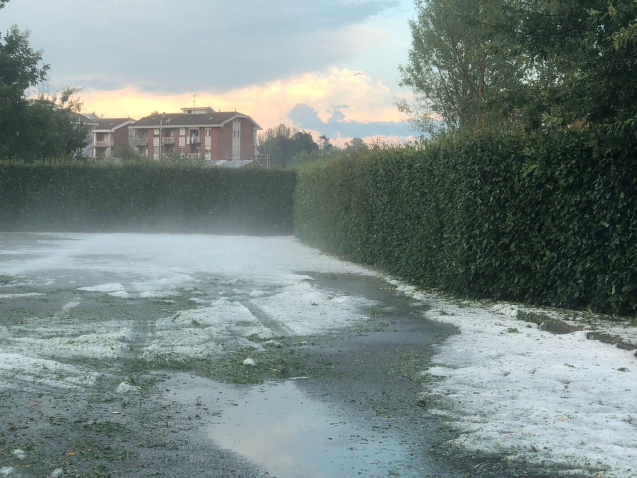 Temporali forti, vento e grandine in arrivo nel pomeriggio