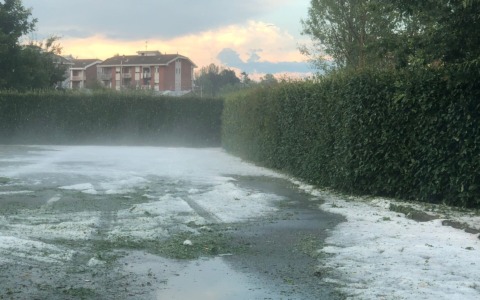 Temporali forti, vento e grandine in arrivo nel pomeriggio