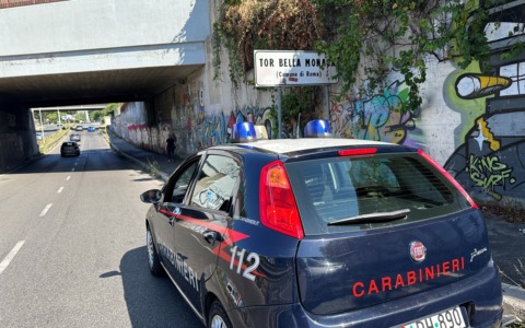 Titolari di una tabaccheria da mesi minacciate e vittime di estorsione