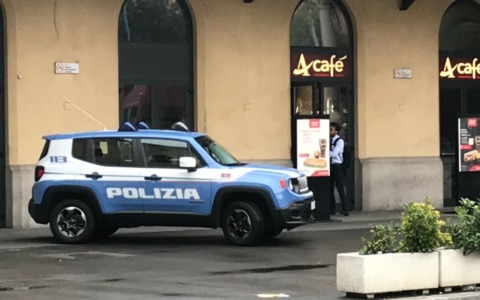 Truffa un’anziana: fermato dalla Polizia sul treno con gioielli per oltre 50mila euro