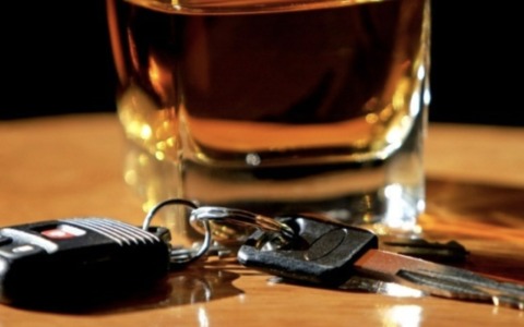 Ubriachi al volante: scattano due denunce