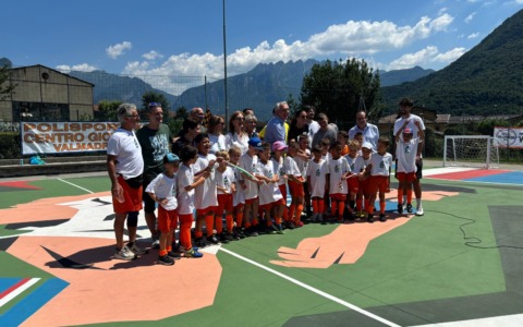 Valmadrera: taglio del nastro per il campetto dedicato a Baggio