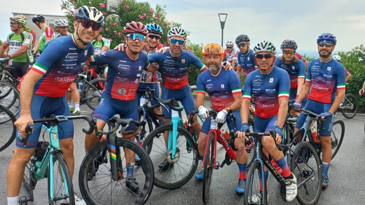 Velo Club Vercelli: titoli e piazzamenti a go go prima della pausa agostana
