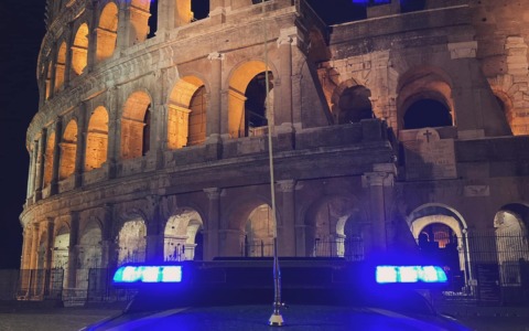 Vertice Colosseo, maxi blitz della polizia