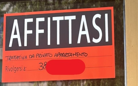 Volevano la caparra per una casa «fantasma», torna la truffa degli affitti