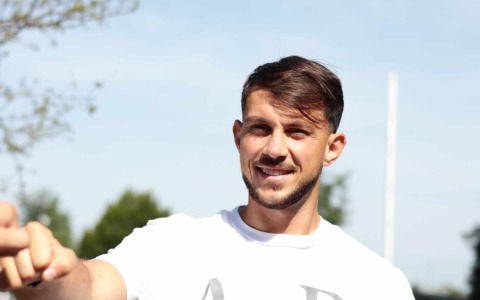 Zalewski e Samardzic, un futuro da mezzali? Nel 4-3-3 di Sarri il loro ruolo è tutto da capire