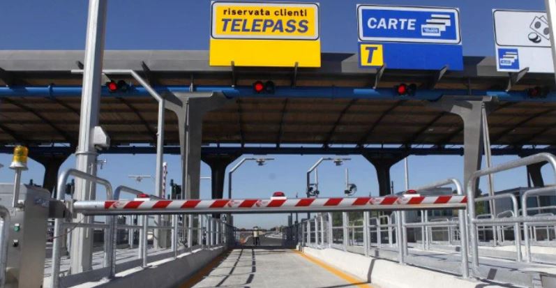 A1, chiusure notturne verso Roma