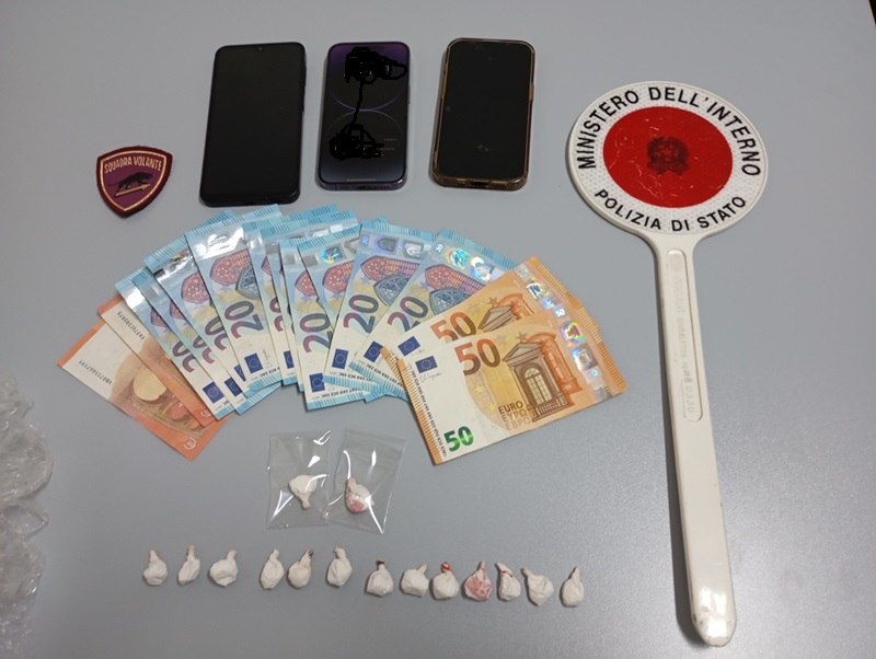 Arrestati per droga dopo un pericoloso inseguimento ad alta velocità