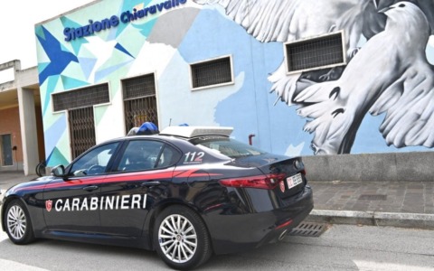 Chiaravalle. Trappola informatica (con il solito copione) per spillarle quasi 100mila euro: intervento dei carabinieri, un denunciato
