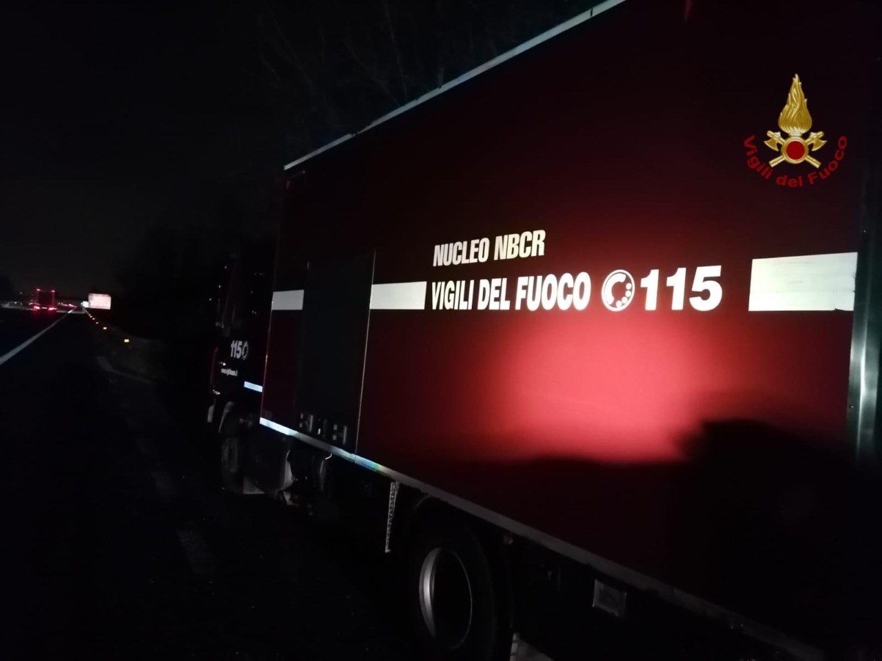 Fuga di gas ed esplosione, feriti gravemente due sanitari della Asl / VIDEO