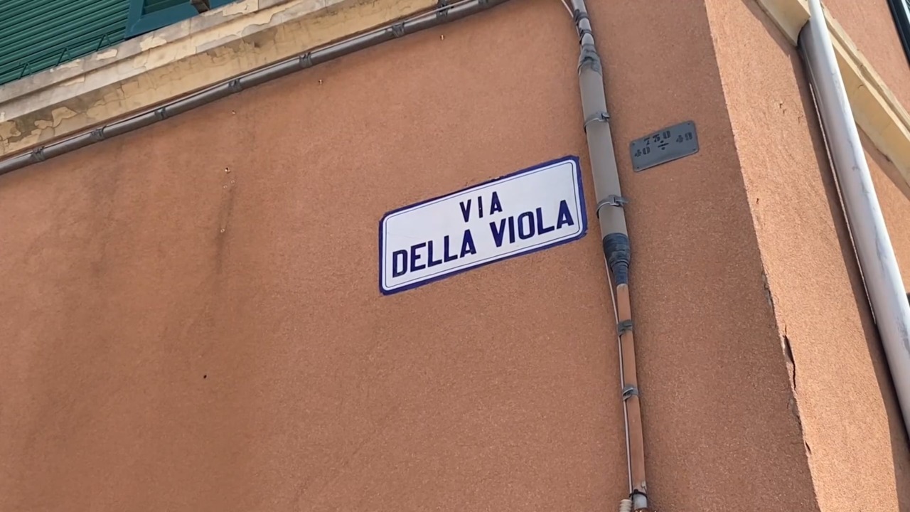 In via Emilia Ponente parcheggi per le auto eliminati dal progetto della tramvia
