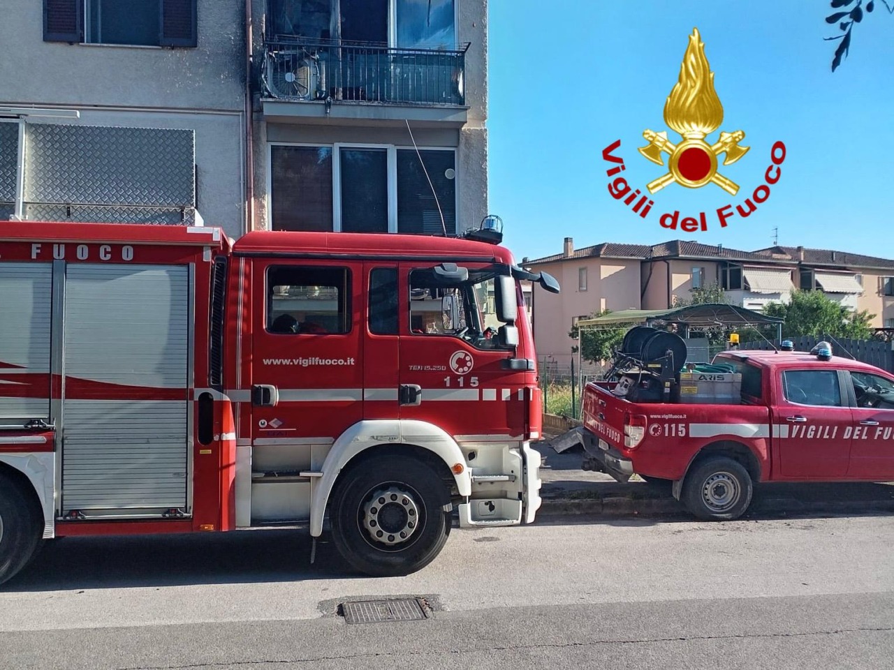 Incendio in un palazzo a Braccagni
