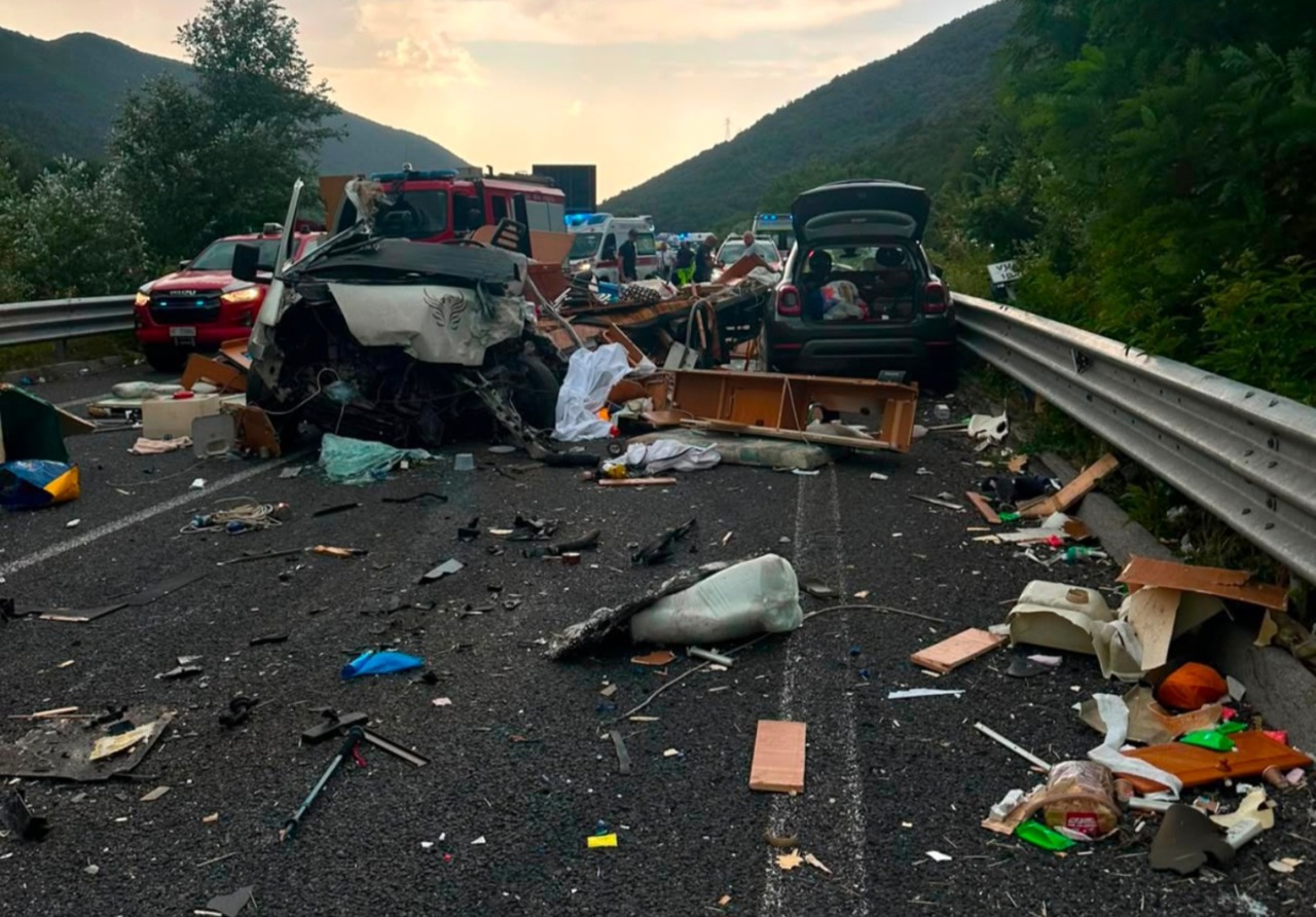 Incidente, Rocca: “Dolore profondo per le vittime, vicinanza ai feriti”