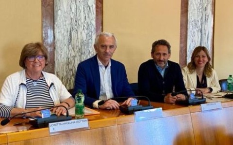 La mensa scolastica partirà il 21 settembre, soddisfatti i consiglieri di LBC
