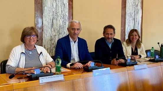 La mensa scolastica partirà il 21 settembre, soddisfatti i consiglieri di LBC
