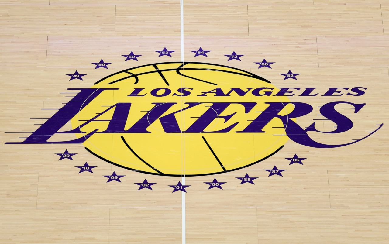Lakers, la cessione record e la supremazia dello sport Usa