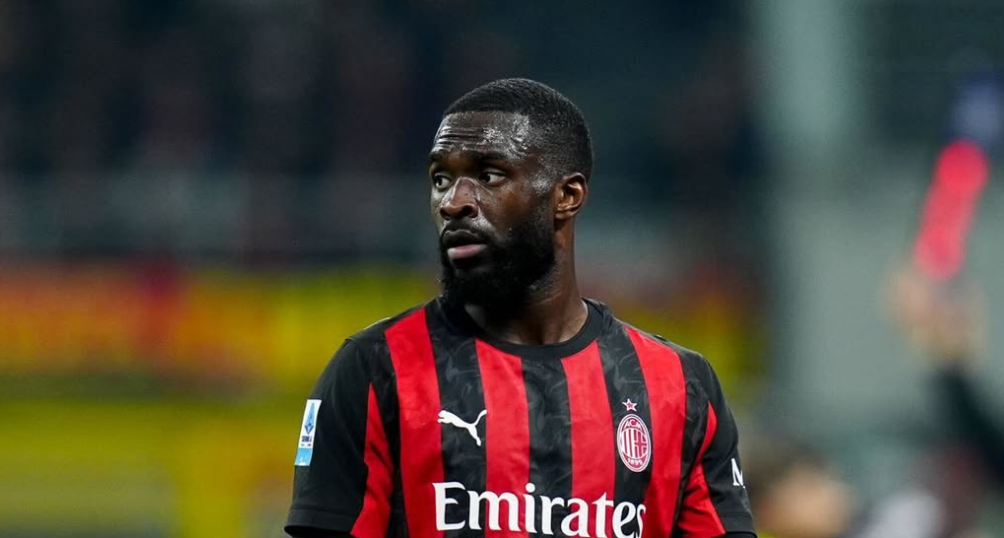 L’Aston Villa punta anche Tomori: ecco la richiesta del Milan