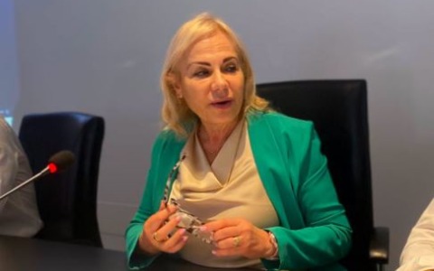 Mensa scolastica, il Comune propone l’avvio anticipato: al via le consultazioni