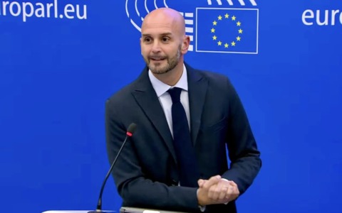 Migranti, Procaccini (FdI-ECR): “L’Italia non è più il campo profughi d’Europa”