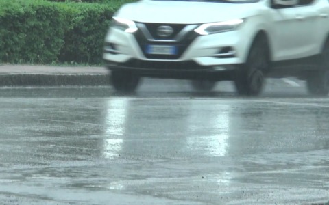 Piove, “affitto ladro”