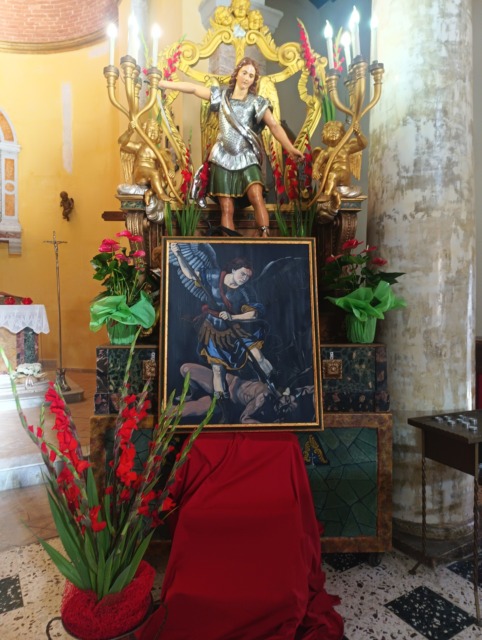 Pisterzo in festa per l’opera di Lattanzi: svelata la tela di San Michele Arcangelo