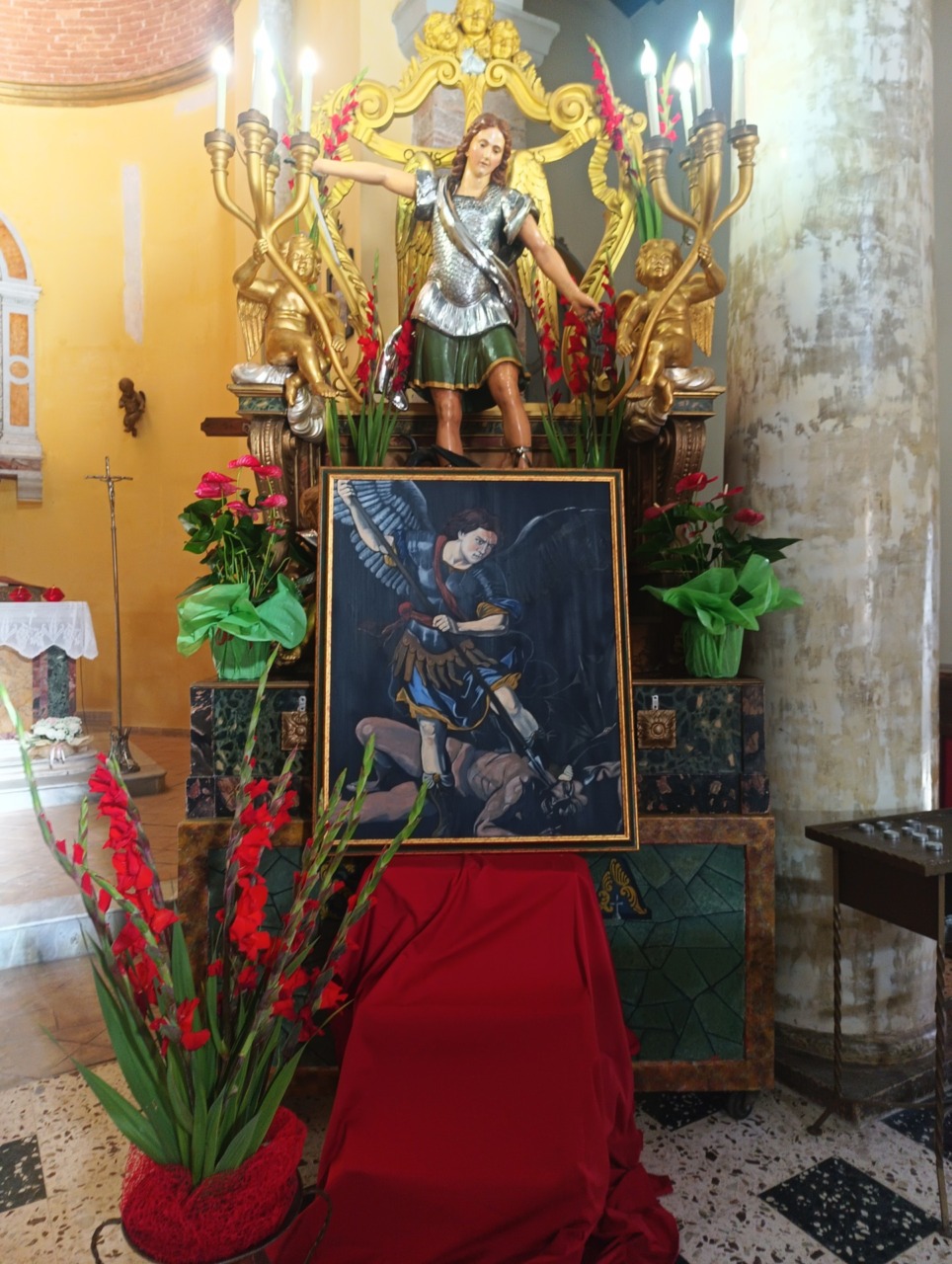 Pisterzo in festa per l’opera di Lattanzi: svelata la tela di San Michele Arcangelo